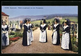 Appenzell, Täfeli-Jungfrauen vor der Pr