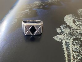 925 Silberring mit schwarzem Lack-Detail