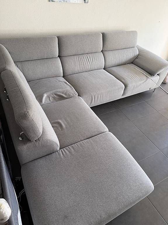 Pfister Sofas: Graues Sofa mit Ausfahrfunktion – Gebraucht aus Aarburg von nic_8jr7 4