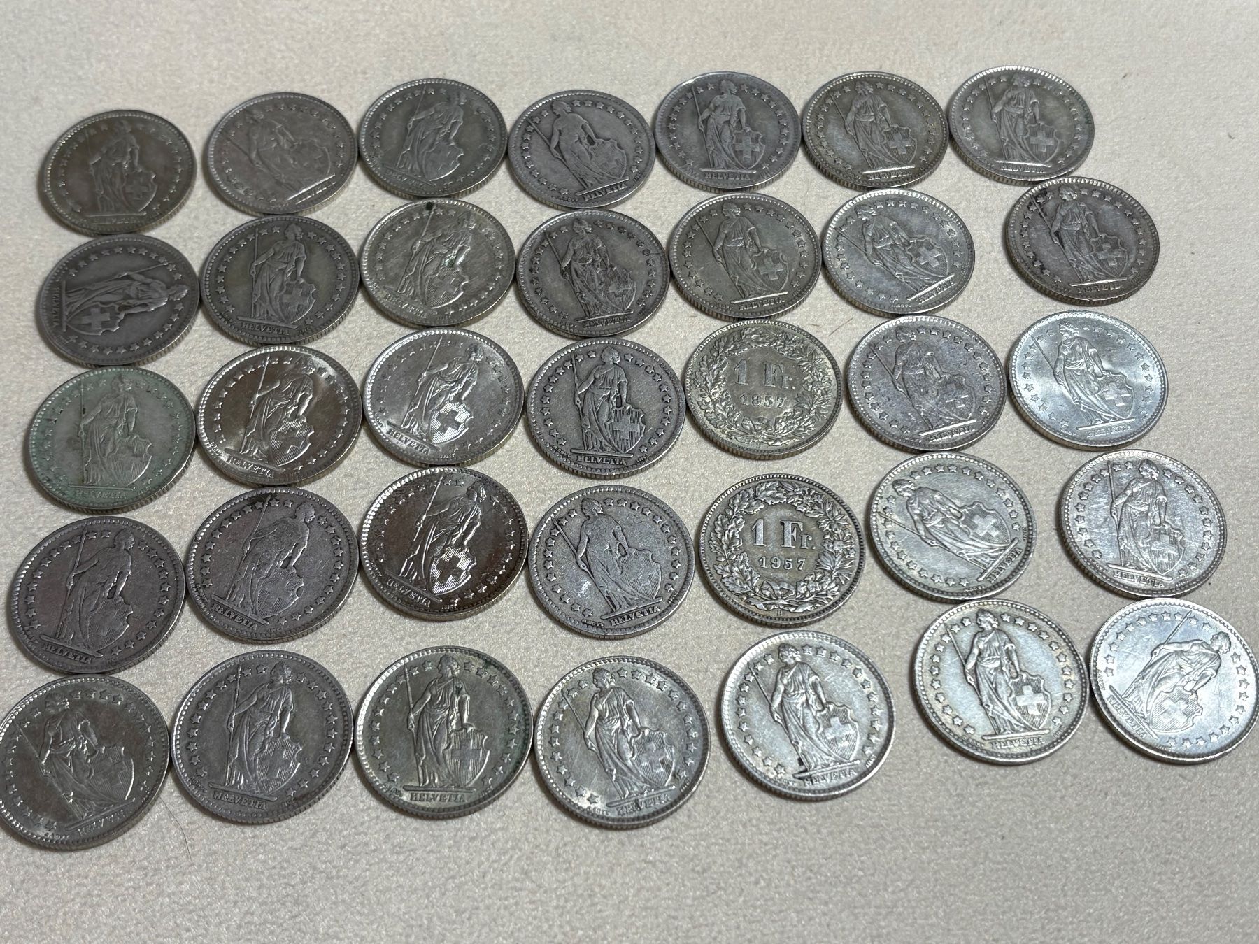 Tutti le monete: 35 x 1.- Franken, alle 835 Silber – Nuovo e nell'imballaggio originale da St. Peterzell venduto da verena40