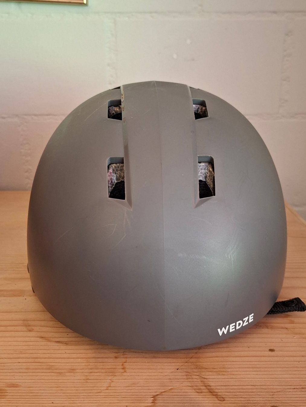 Decathlon Helme: Skihelm "Wedze" H 100 P, Grösse L – Gebraucht aus St.Niklausen LU von Wirdbereitsverwendet
