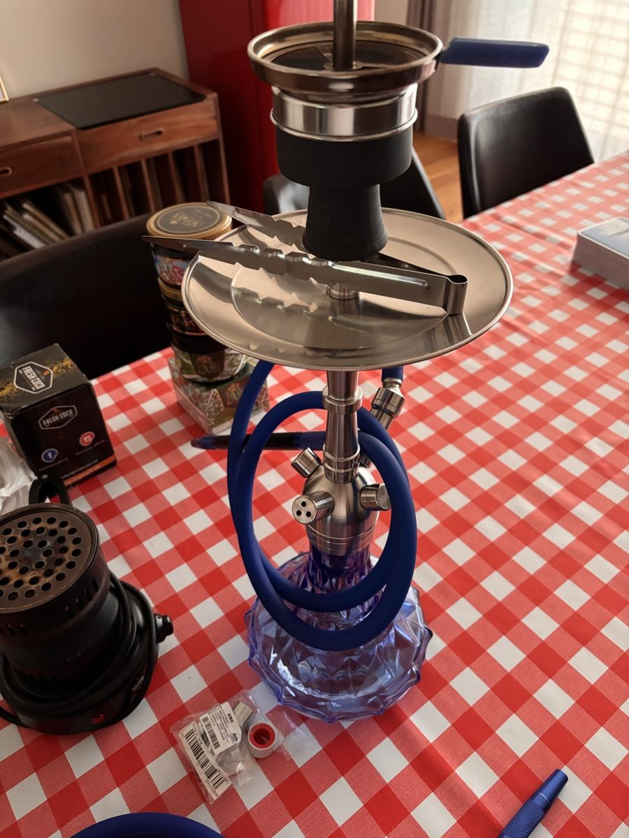 Amy Deluxe Wasserpfeifen: Shisha Set – Gebraucht aus Gockhausen von DavideDeGiorgi 1