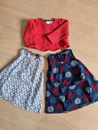 Ensemble de 2 robes et gilet assorti 18 mois