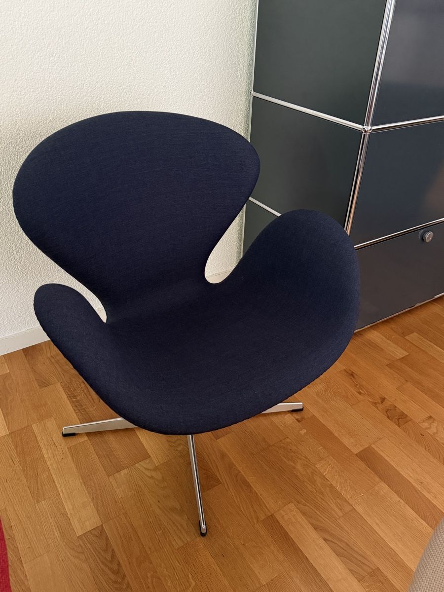 Fritz Hansen Sessel: Swan Chair Fritz Hansen – Neu (gemäss Beschreibung) aus Zuchwil von GiggaOffice 1