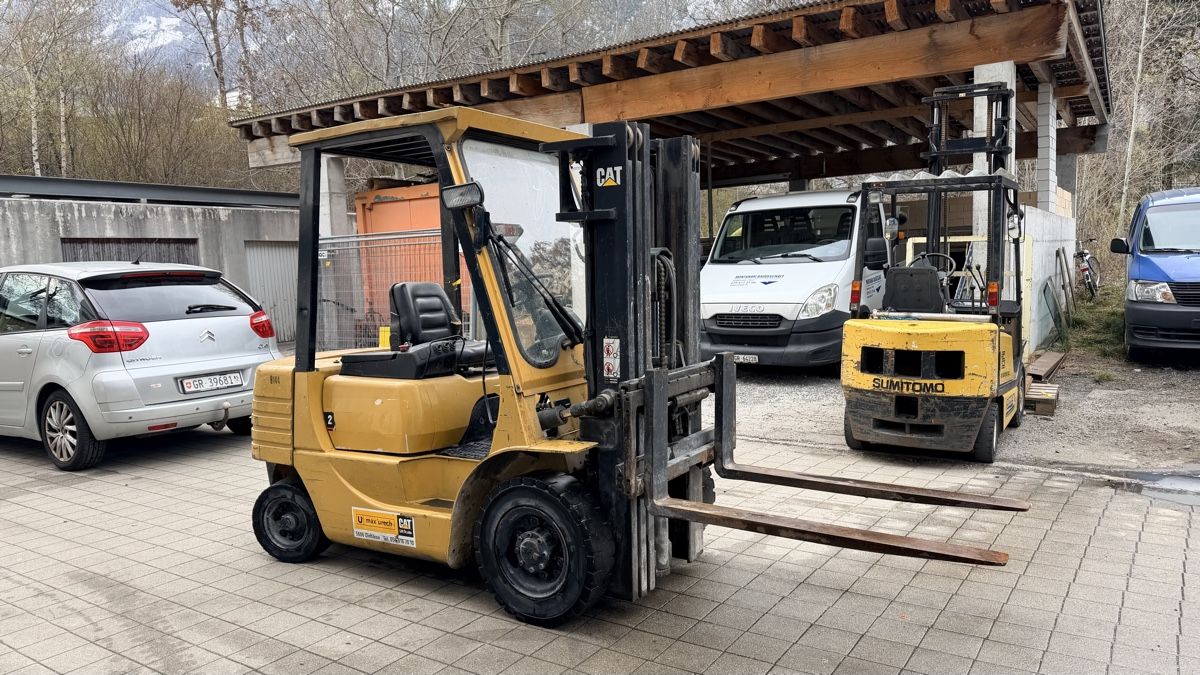 Caterpillar Carrelli elevatori e a forche: Caterpillar Gabelstapler DP25 – Usato da Bonaduz venduto da A13_Automobile