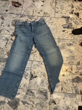 Damen Jeans blau weit geschnitten neuwertiger Zustand