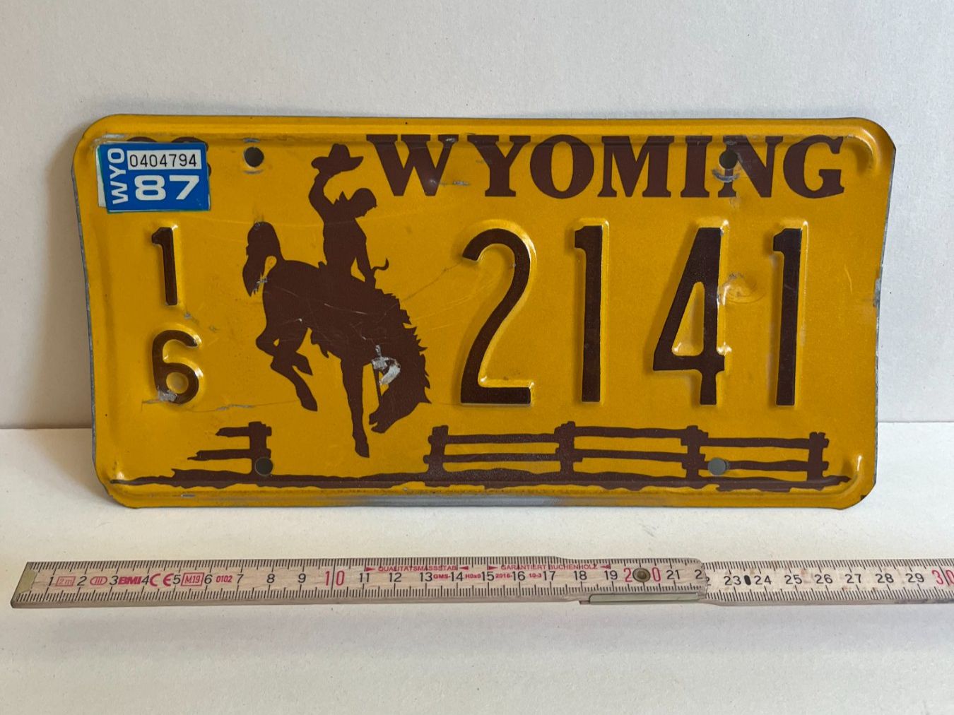 Insegne: Plaque d'immatriculation Wyoming 1987 - USA – Usato da Cologny venduto da VintageFlamingo 1