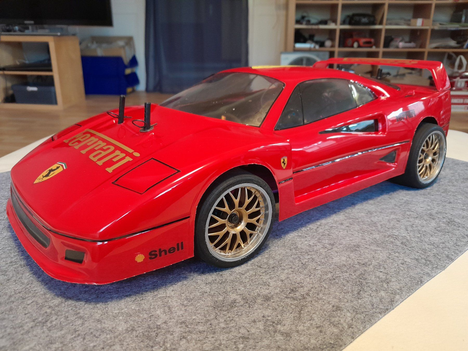 RC Modellbau: 1:9 FERRARI F40 SUPERTEN – Gebraucht aus Ebnat-Kappel von MAZUKITURB0 2