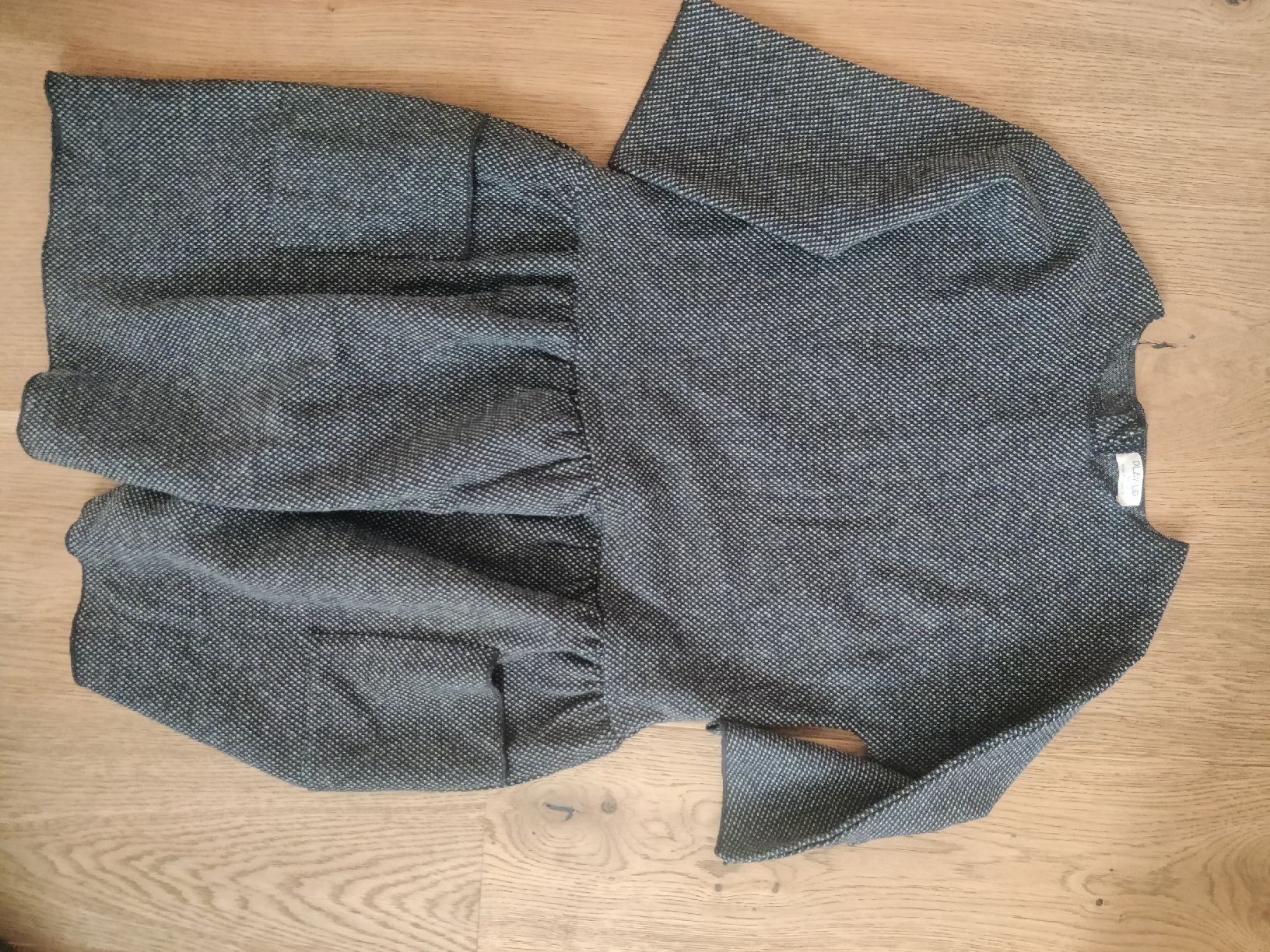 Kleider & Röcke: PlayUp maedchenkleid Gr.10y Organic Cotton – Gebraucht aus Ostermundigen von Louhdezd