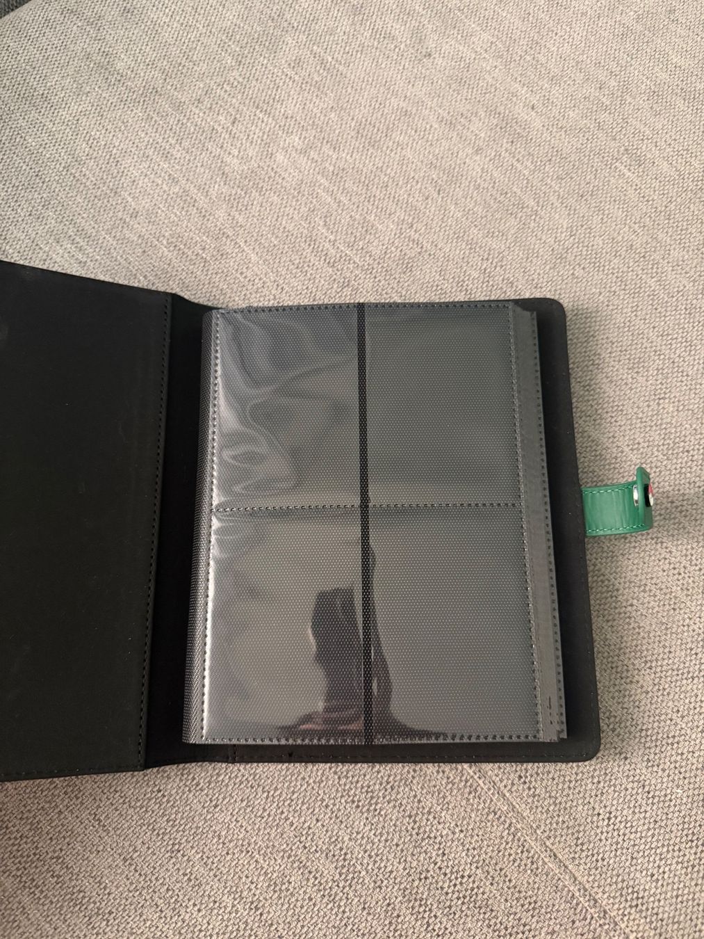 Ultra Pro Album: Premium Pokemon Binder Grün - Ultra Pro – Usato da Zürich venduto da EL1992 2