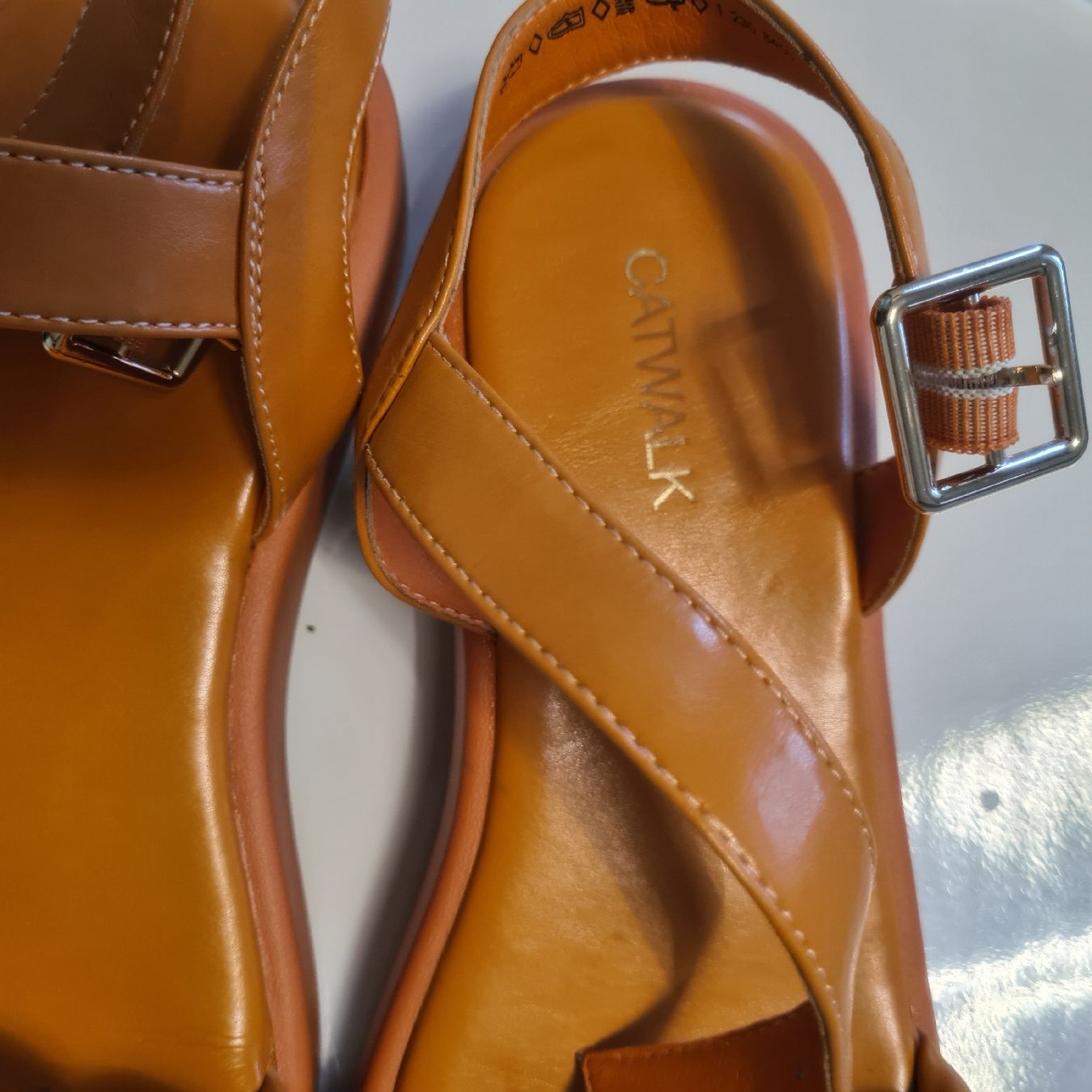 Scarpe da donna: sandale von Catwalk gr 38 – Nuovo (secondo la descrizione) da zürich venduto da janjaz 1