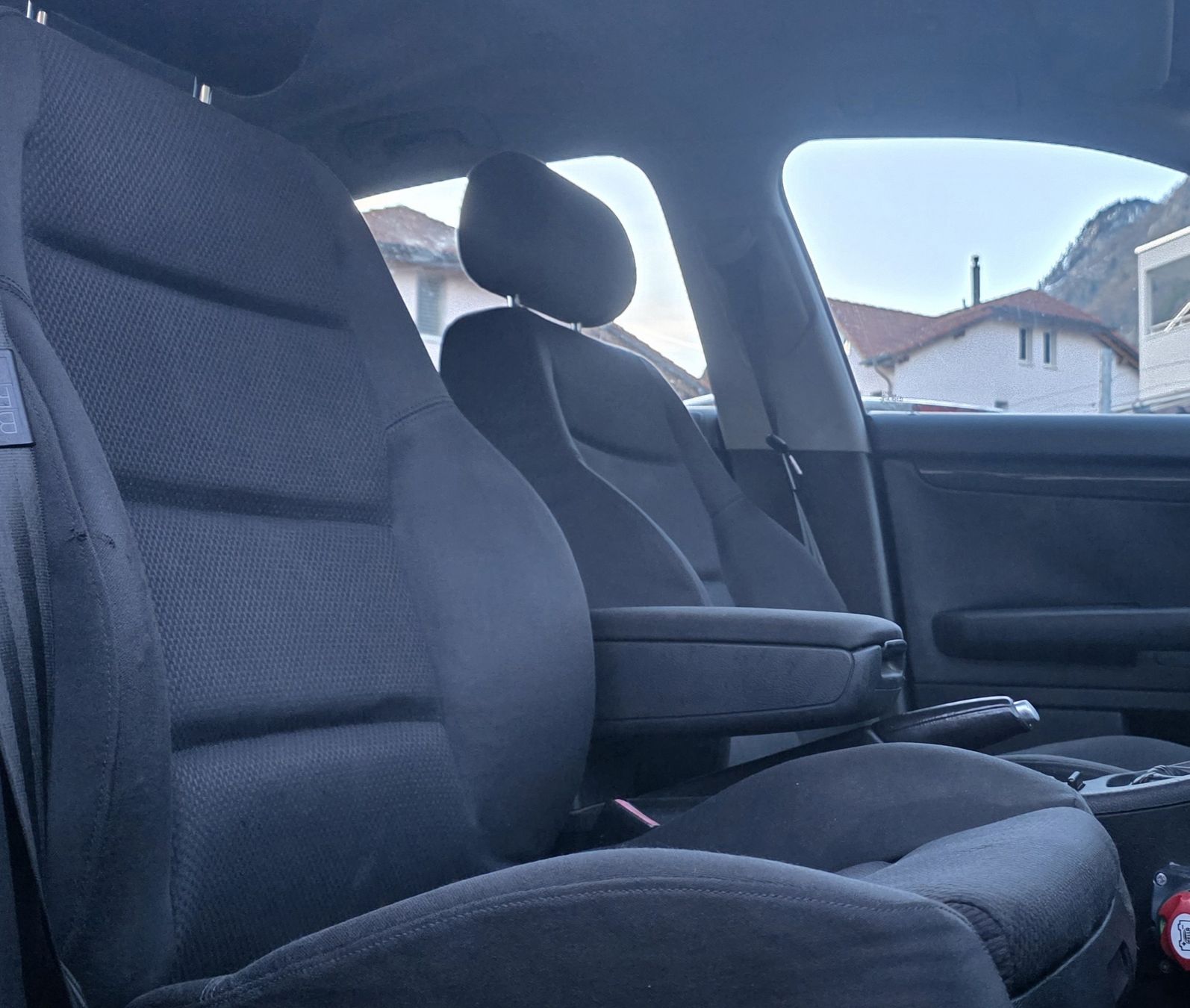 Audi Autos: Audi A4 1.8t quattro Limo – Gebraucht aus Heiligkreuz (Mels) von Beyond-Auto 9