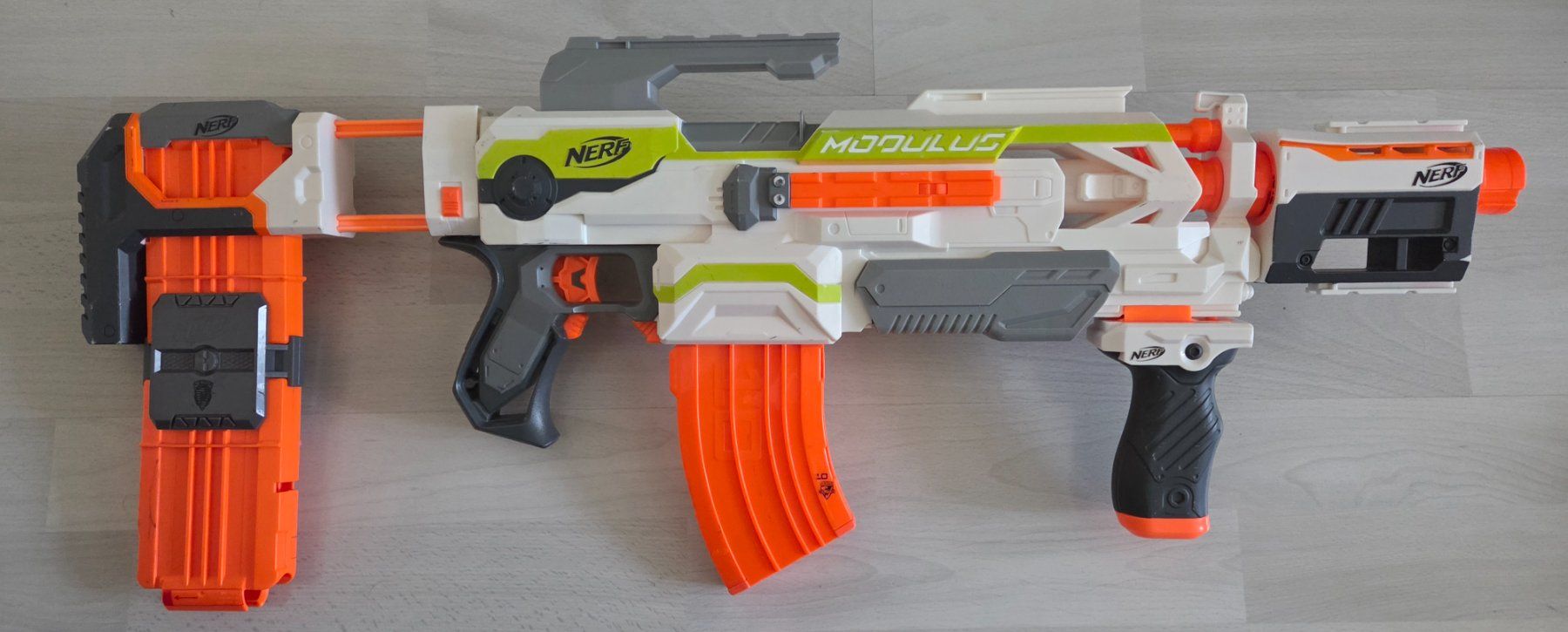 Nerf Giocattoli: Nerf Modulus ECS-10 Blaster – Usato da Rumlikon venduto da pas_2pcz