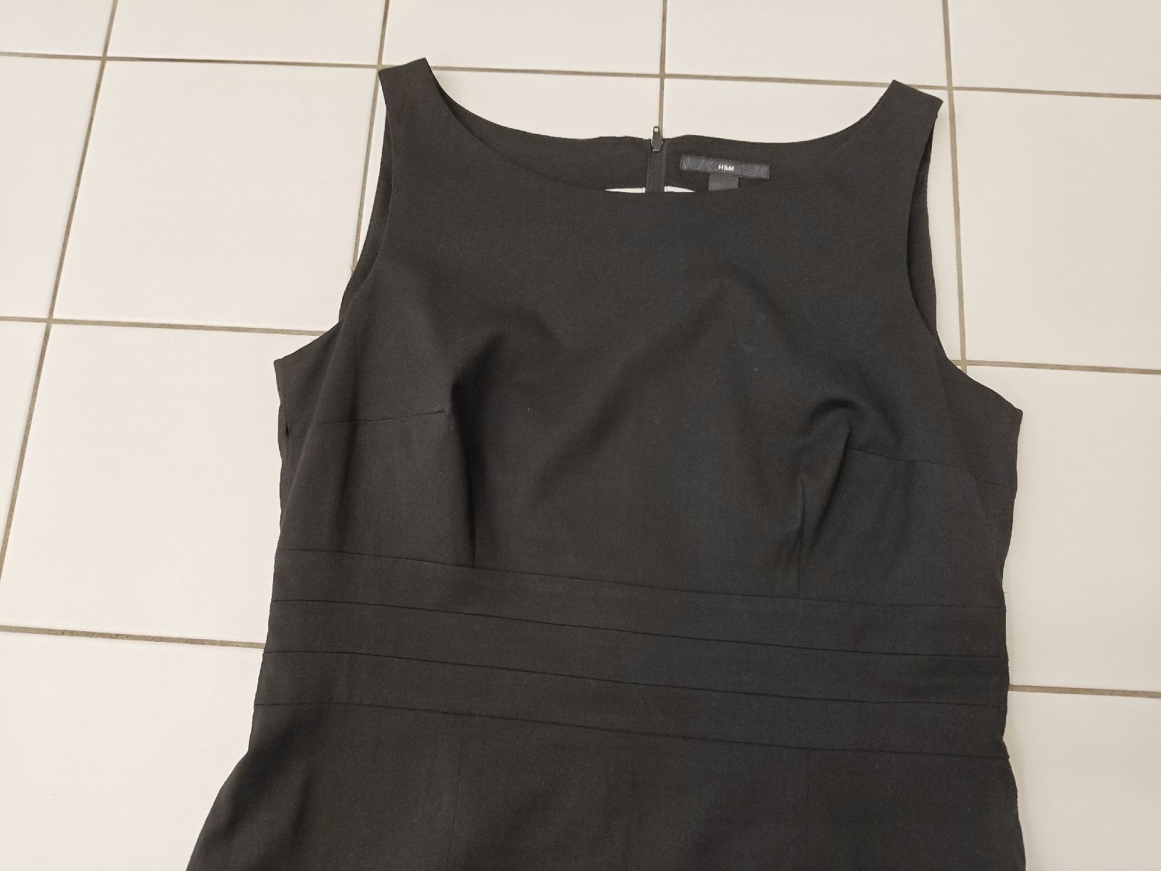 Robes: Kleid grösse 142 – Neuf (Voir description) à Münsingen par pas_82kk 1