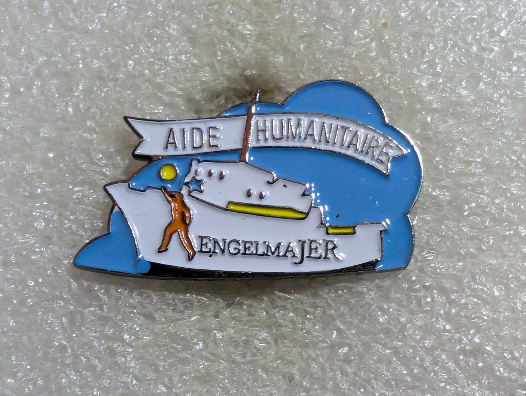 Placchette & Badge: Ansteckpin 4: Engelmajer – Usato da Oppligen venduto da Pin-Fall-Shop