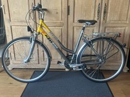 Damen City Fahrrad KTM
