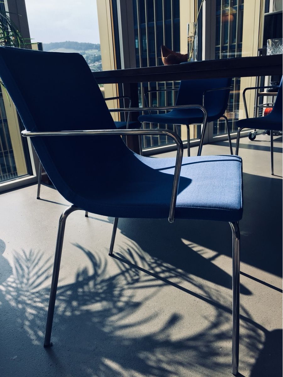 Stühle: Stühle Esstisch - Designer OFFECT 4 Stück – Gebraucht aus Luzern von Tsimont 2