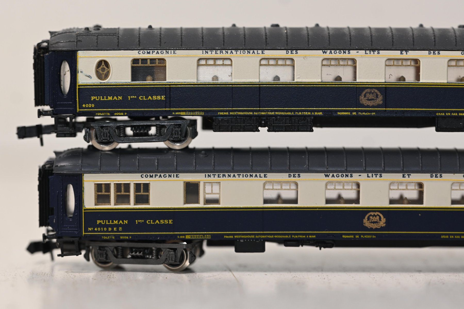 Rivarossi Trains électriques: 2 Pullman Wagen Rivarossi Spur N mit OVP – D'occasion à Laupen ZH par Zmoewe 1