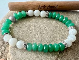 Grüne Jade Eleganz - Armband Quarz, Handarbeit & Unikat