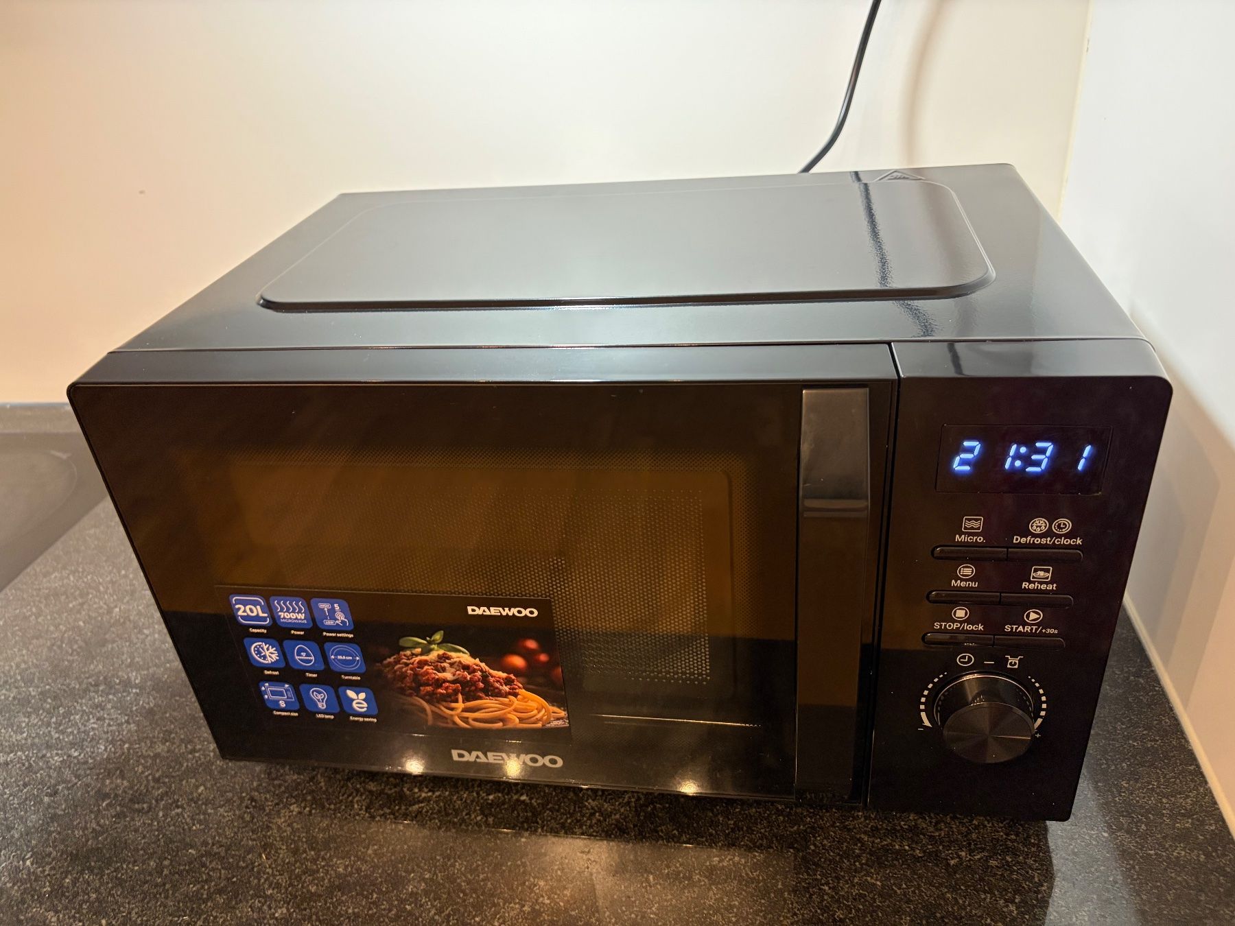 Daewoo Forni: Daewoo Mikrowelle 20L, 700W – Usato da Zürich venduto da meg_s7fd 3
