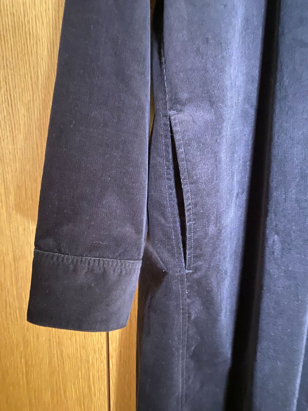 Kleider: Hemdkleid aus feinem Kord – Gebraucht aus Zürich von .old.but.gold. 2