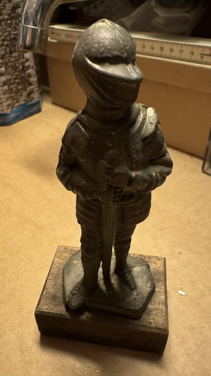 Statuette: Ritterfigur auf Sockel – Usato da Wettswil venduto da osoma99 4