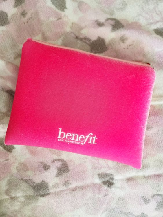 BENEFIT MAKE UP TASCHE (Neu (gemäss Beschreibung)) in Zofingen für