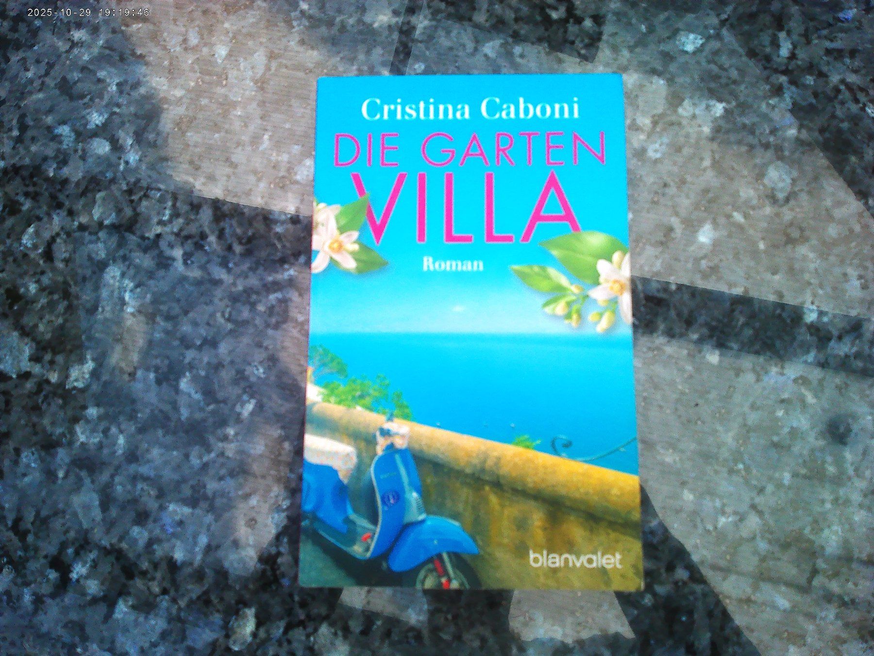 Bücher: Die Gartenvilla von Cristina Caboni – Gebraucht aus reitnau von Sib7