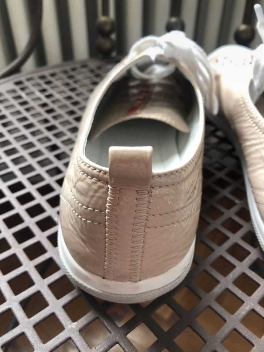 Prada Chaussures femmes: Prada Turnschuhe beige Grösse 40.5 – D'occasion à Altendorf par glo_2xn7 3