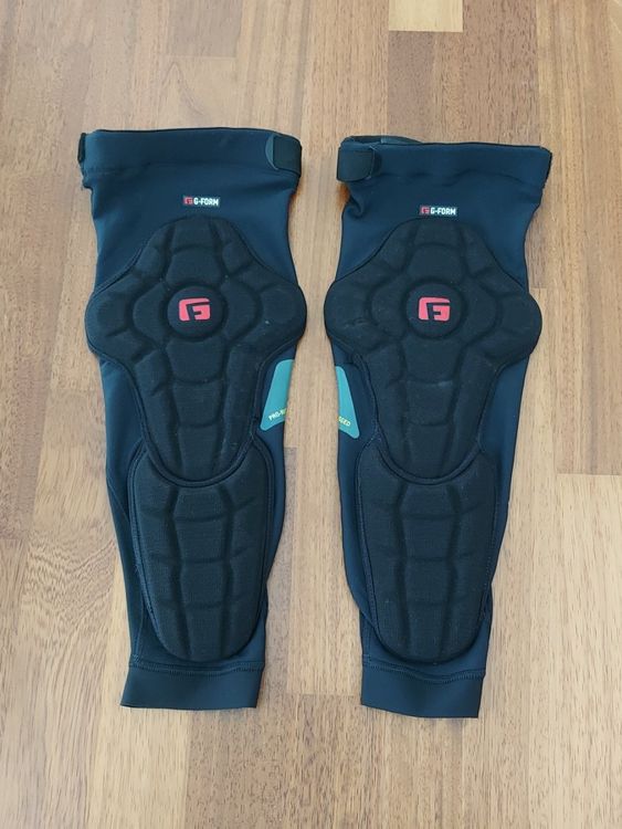 GForm PRORUGGED KNEESHIN GUARDS Knie & Schienbeinschoner Kaufen