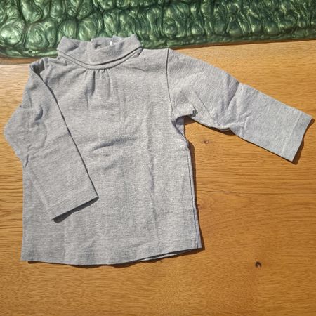 Pullover Grösse 68