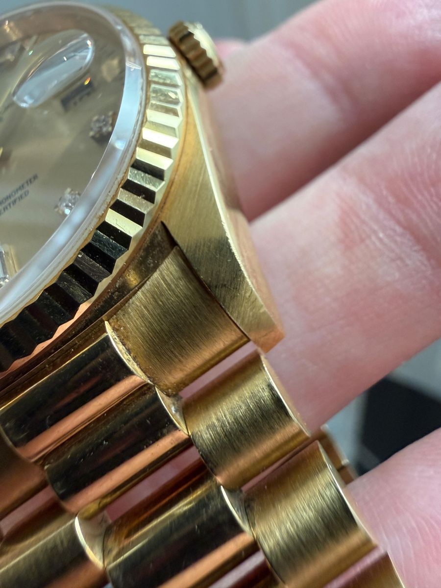 Rolex Montres: Rolex Day-date, diamond dial, reference 18238 – D'occasion à Basel par hmod 9
