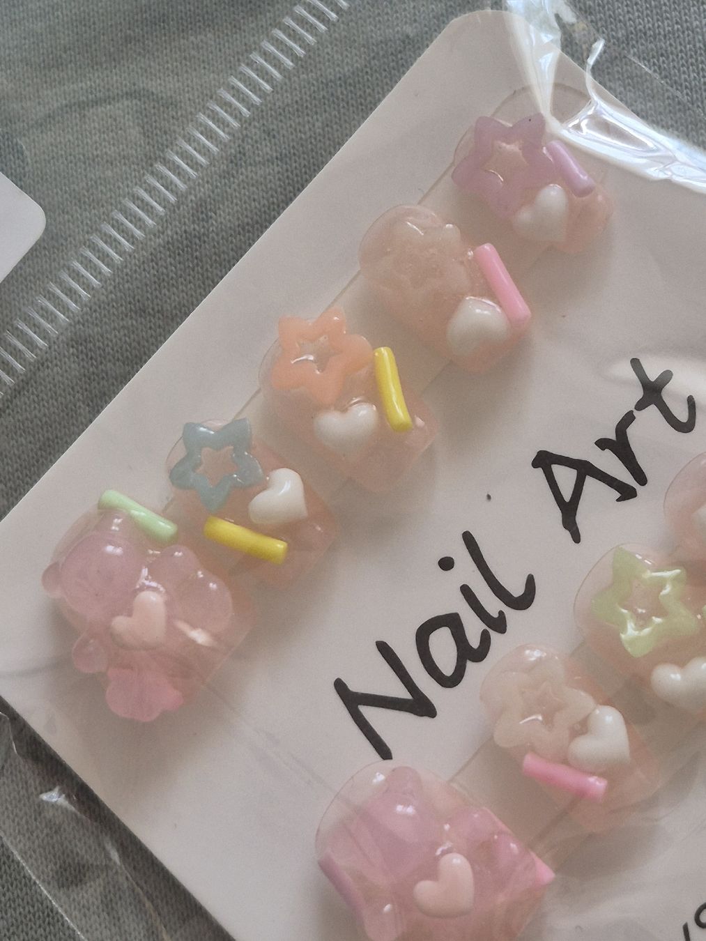 Ongles artificiels: press on nails – Neuf avec emballage d'origine à Villars-sur-Glâne par dia_2q2l 2