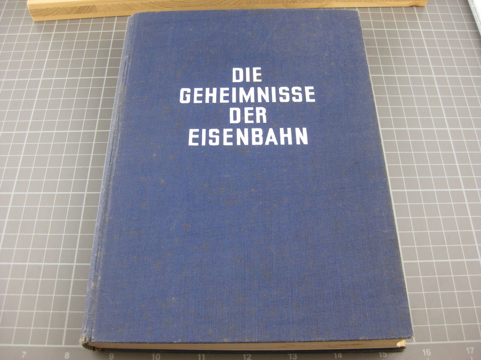 Libri: Die Geheimnisse der Eisenbahn – Usato da Malters venduto da Marosko