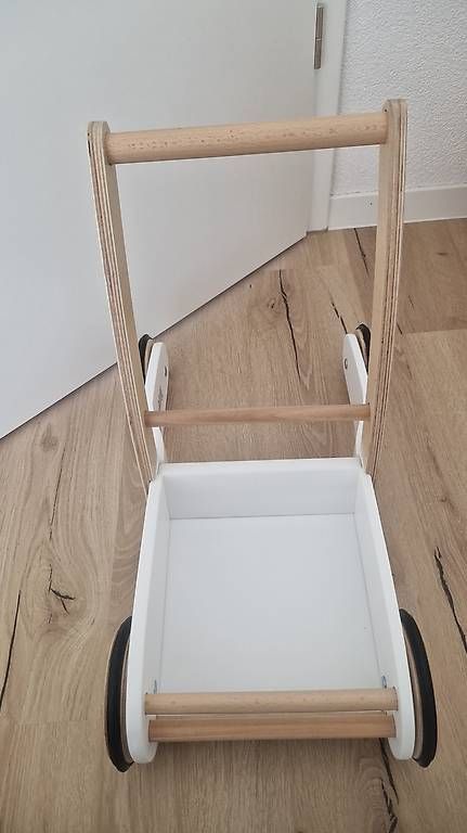 Veicoli per bambini: Pinolino Lauflernwagen  – Usato da Dottikon venduto da happyvibes 2