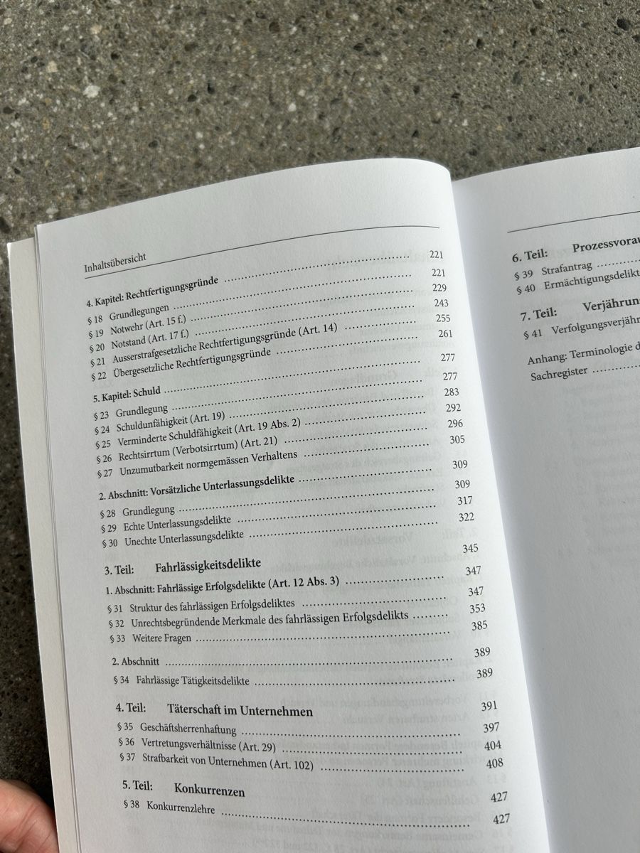 Libri: Strafrecht I Donatsch/Godenzi/Tag – Usato da Aarau venduto da megandris 3