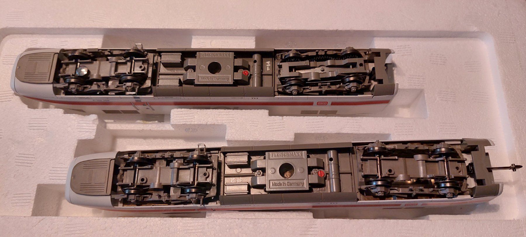 Fleischmann Modelleisenbahnen: Fleischmann 4440 - ICE 1 InterCityExpress DB - "1" – Gebraucht aus Rotkreuz von MOBAHN-1zu87 5