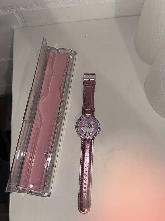 Orologi: Armbanduhr Hello Kitty neu Uhr – Usato da Buchs AG venduto da Cres3 2