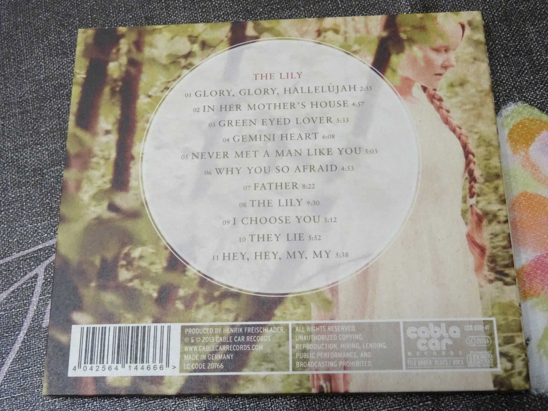 CD: Layla Zoe - The Lily CD – Usato da Olten venduto da Disc-Ausverkauf 1