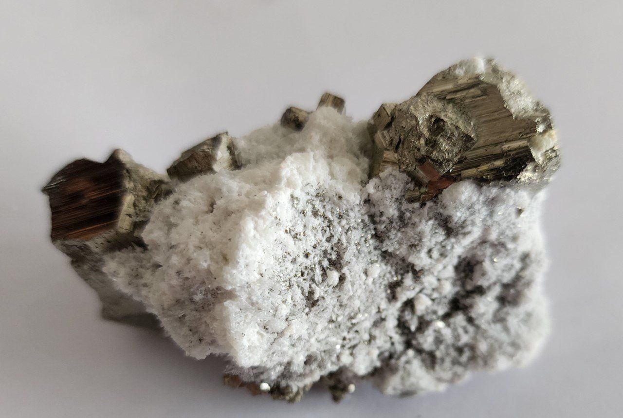 Minerali & Pietre curative: Peru: wunderschöner Matrix Pyrit-Schwimmer mit Quarz, Rar!! – Nuovo (secondo la descrizione) da Lima- Peru venduto da Alpaka-Haus 2