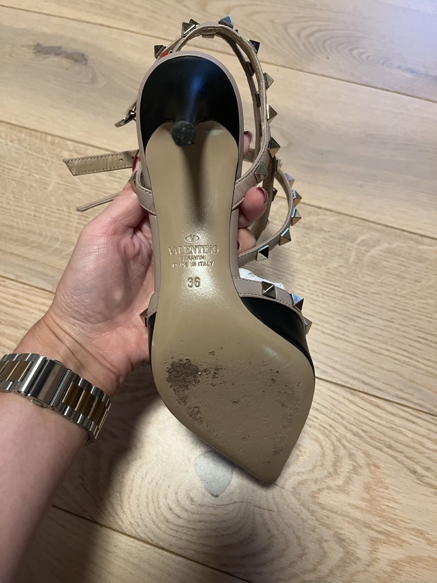 Valentino Scarpe da donna: VALENTINO Rockstud Pumps schwarz/beige Gr 36 – Nuovo (secondo la descrizione) da Zürich venduto da nina__viva 4