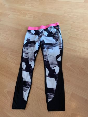 Legging de sport Domyos taille 36-38 ou S