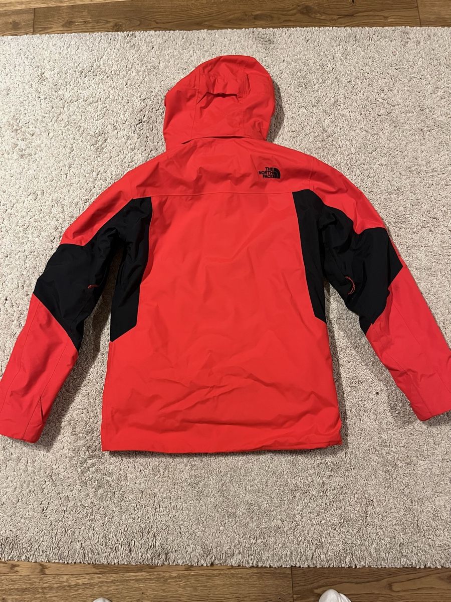 North Face Giacche: Veste The North Face S-M – Usato da Knonau venduto da dor_jd7k 1