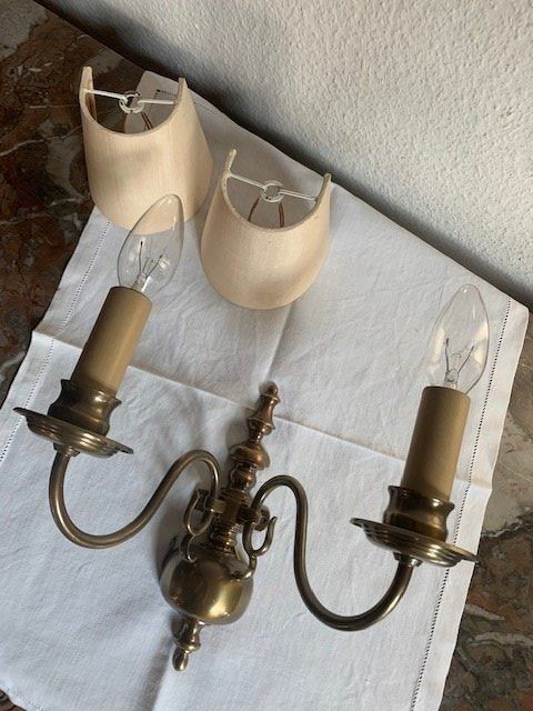 Lampen: DEKORATIVE ANTIKE WANDAPPLIKE  MESSING – Gebraucht aus Lenzburg von mayfair02 1