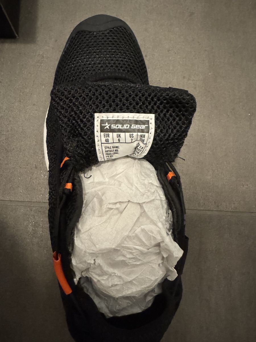 Herrenschuhe: Safety Shoes – Neu (gemäss Beschreibung) aus Wil SG von inn_9tbd 1