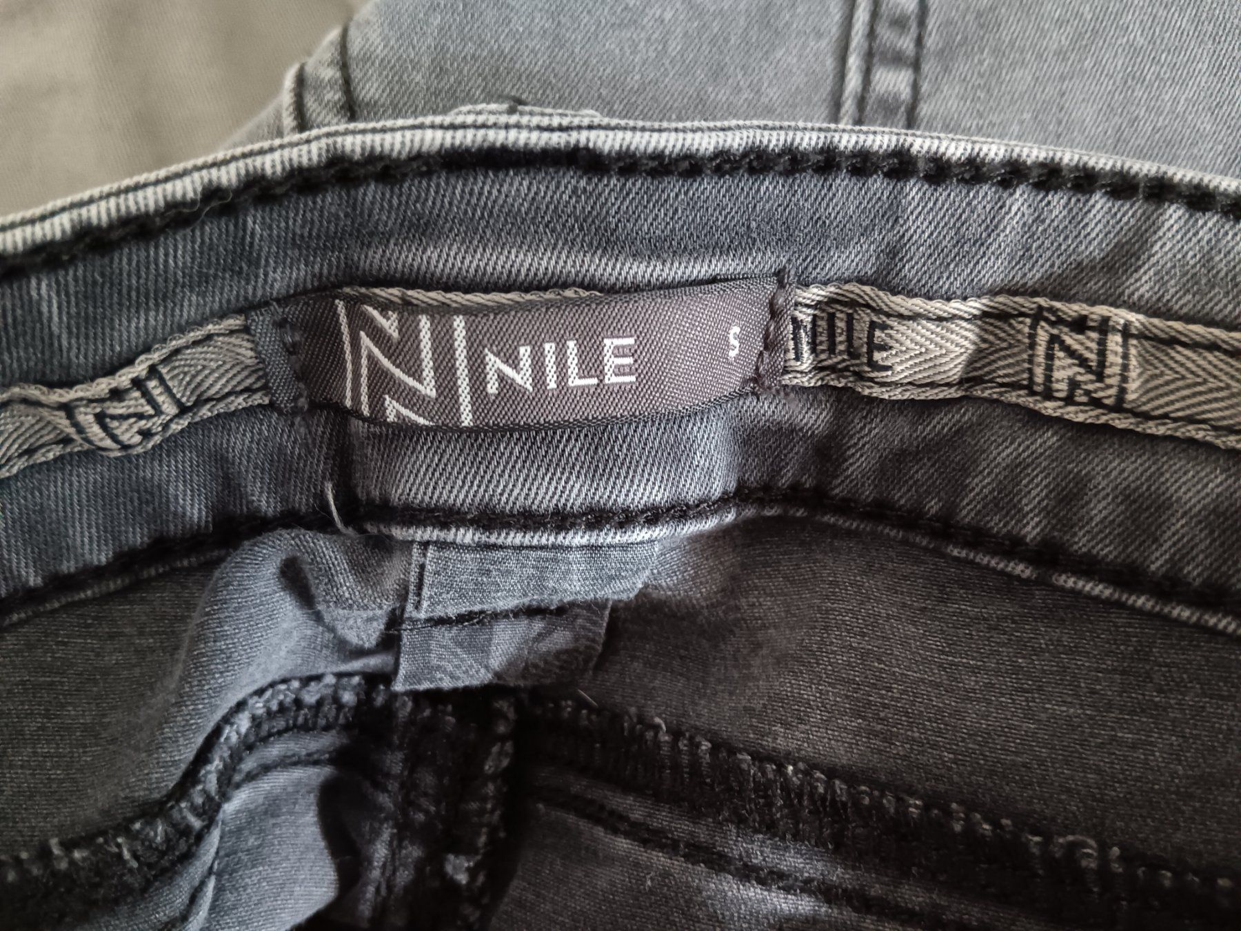 Nile Jeans: NILE Jeans taille / Grosse S – Usato da Cossonay-ville venduto da Super-Price-Quality 9