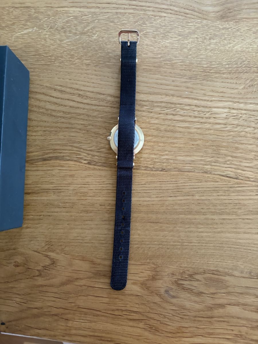 Daniel Wellington Uhren: Daniel Wellington Uhr  – Gebraucht aus Henau von martina_1998 3