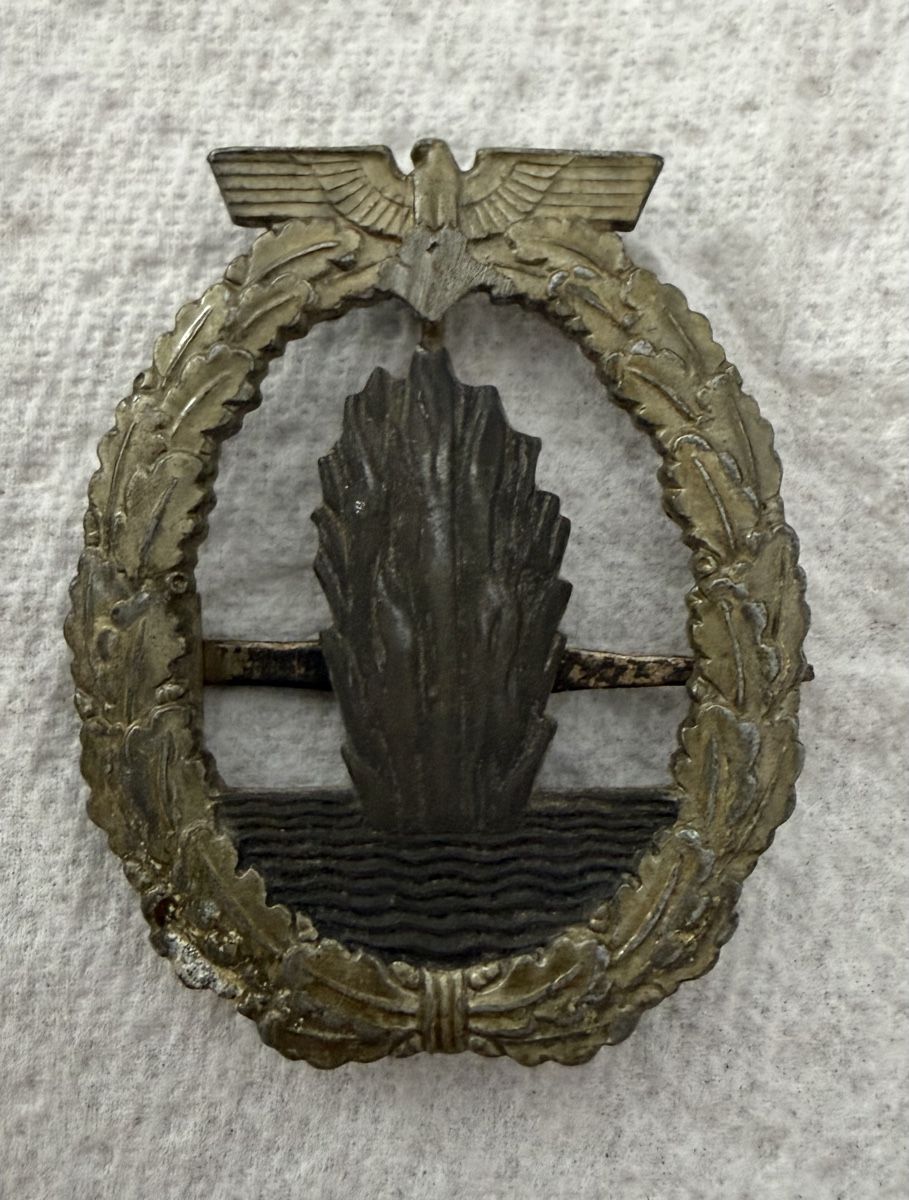 Placchette & Badge: Minensucher-Kriegsabzeichen  – Usato da Roggwil BE venduto da TheColorsOfHistory