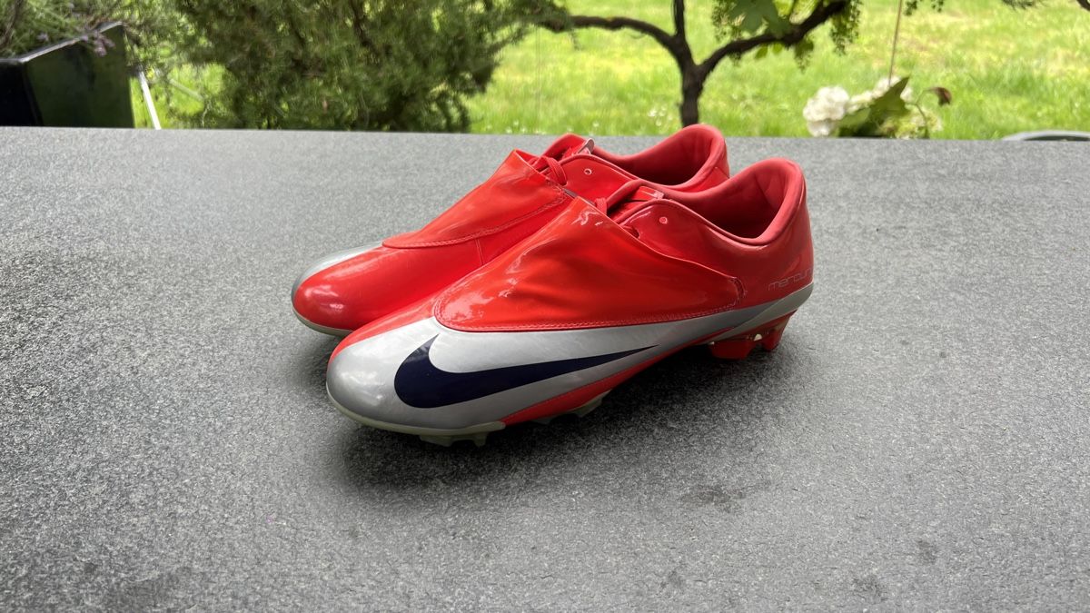Nike Scarpe da uomo: Nike Mercurial 2009 Gr. 44 – Nuovo e nell'imballaggio originale da Lengnau BE venduto da CeRi17