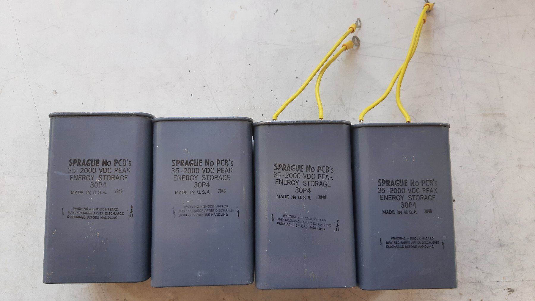 Componenti elettronici: condensateur 35uF 2000VDC – Usato da Attalens venduto da Gmsa68 3